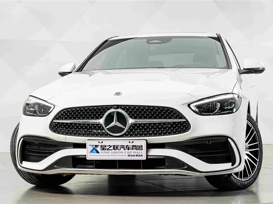 Mercedes-Benz C-Class — миниатюра 3