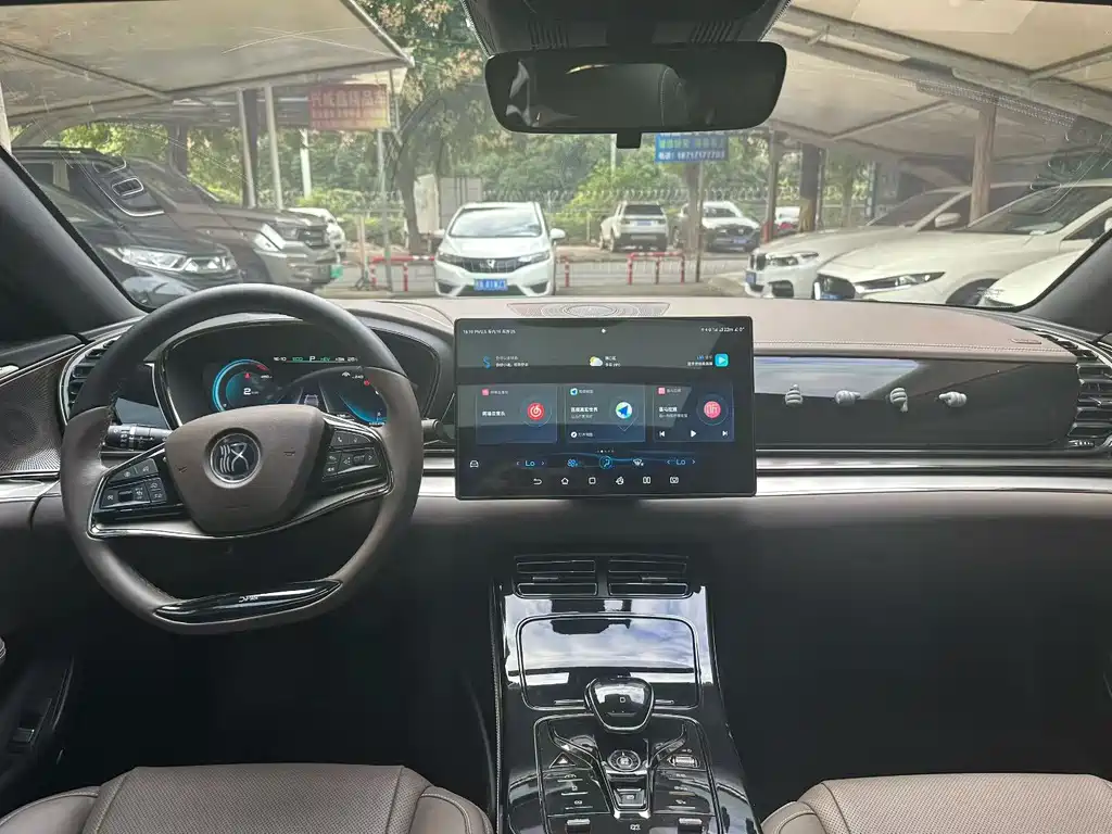 BYD Han — миниатюра 8