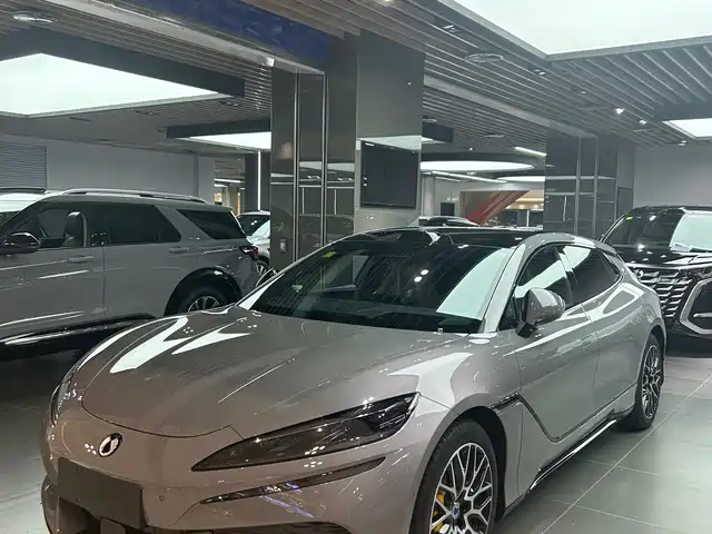 Denza Z — фото 1