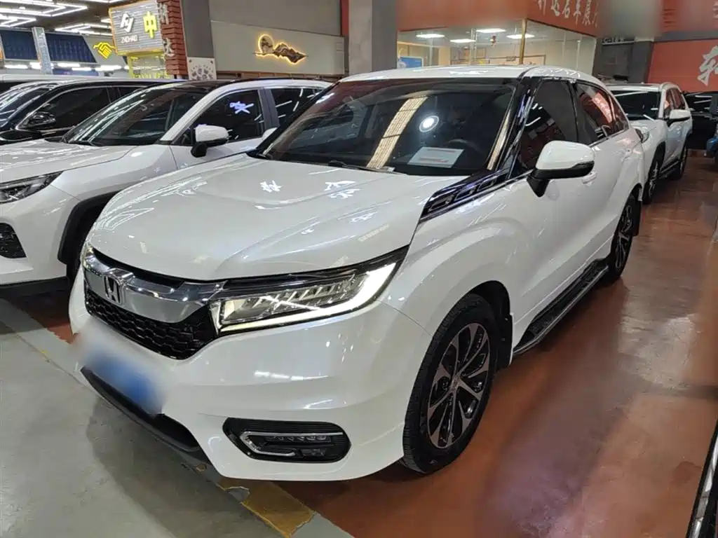 Купить Honda Avancier