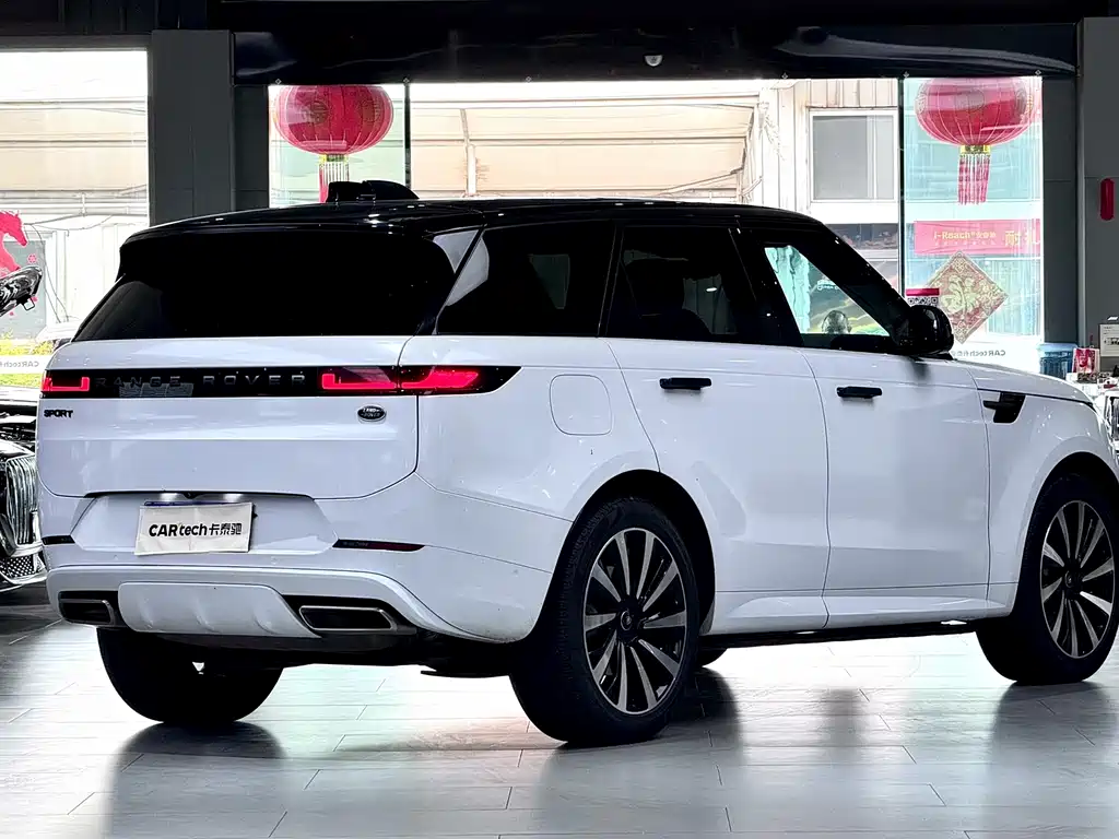 Land Rover Range Rover Sport 2023 400PS Dynamic SE