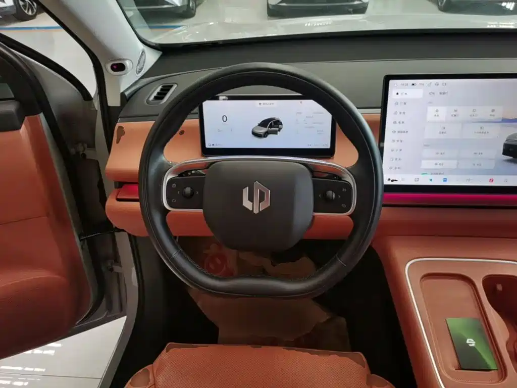 Leapmotor Leapmotor C10 — миниатюра 11