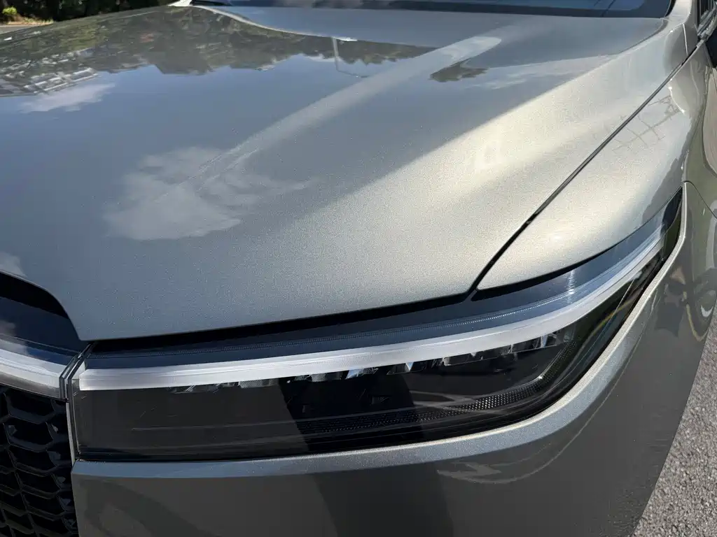 Li Auto Li ONE — миниатюра 20
