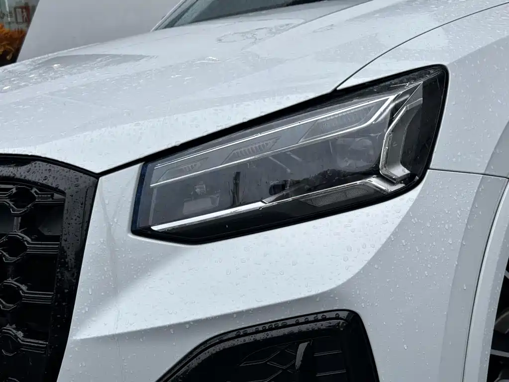 Audi Q2L — миниатюра 14