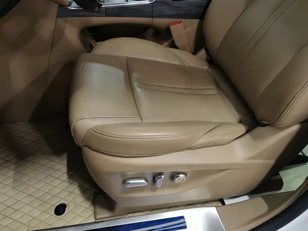 Buick GL8 — миниатюра 20
