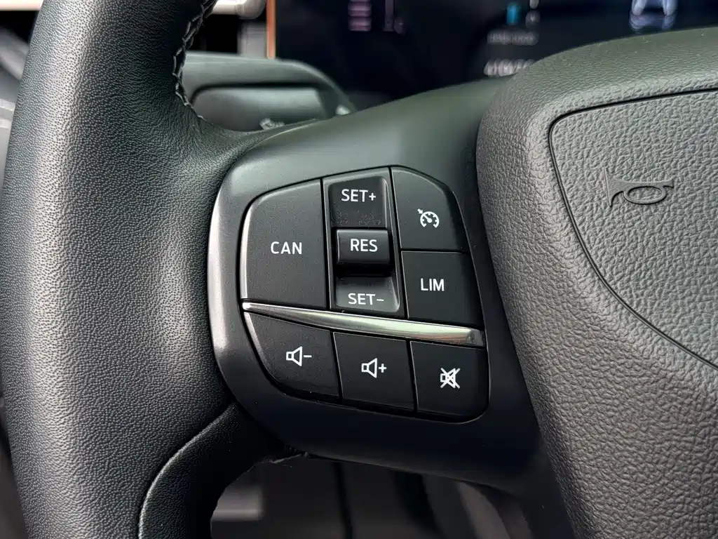 Ford Edge — миниатюра 19