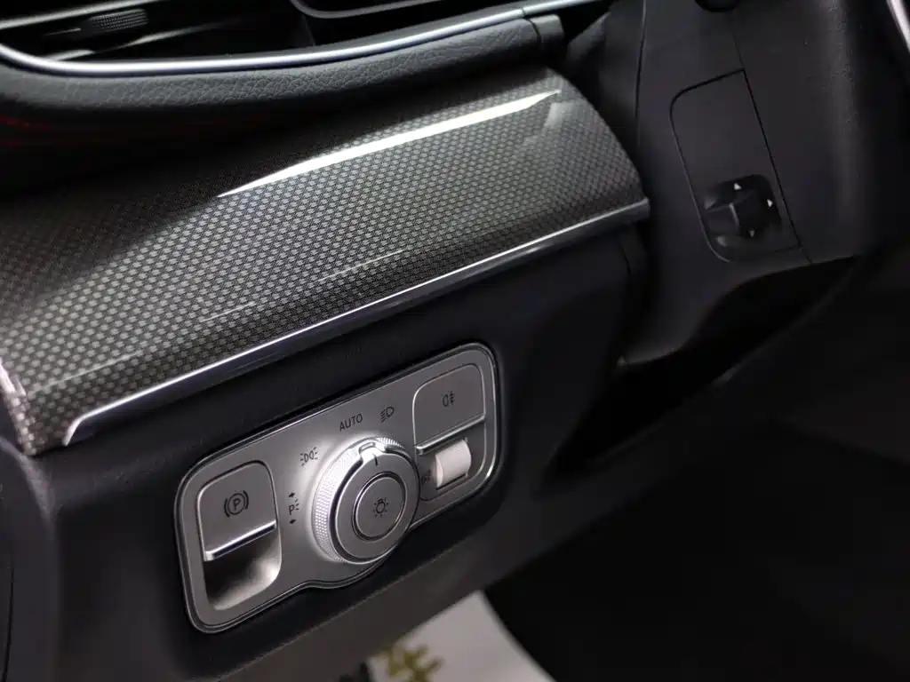 Mercedes-Benz GLE Coupe AMG — миниатюра 23
