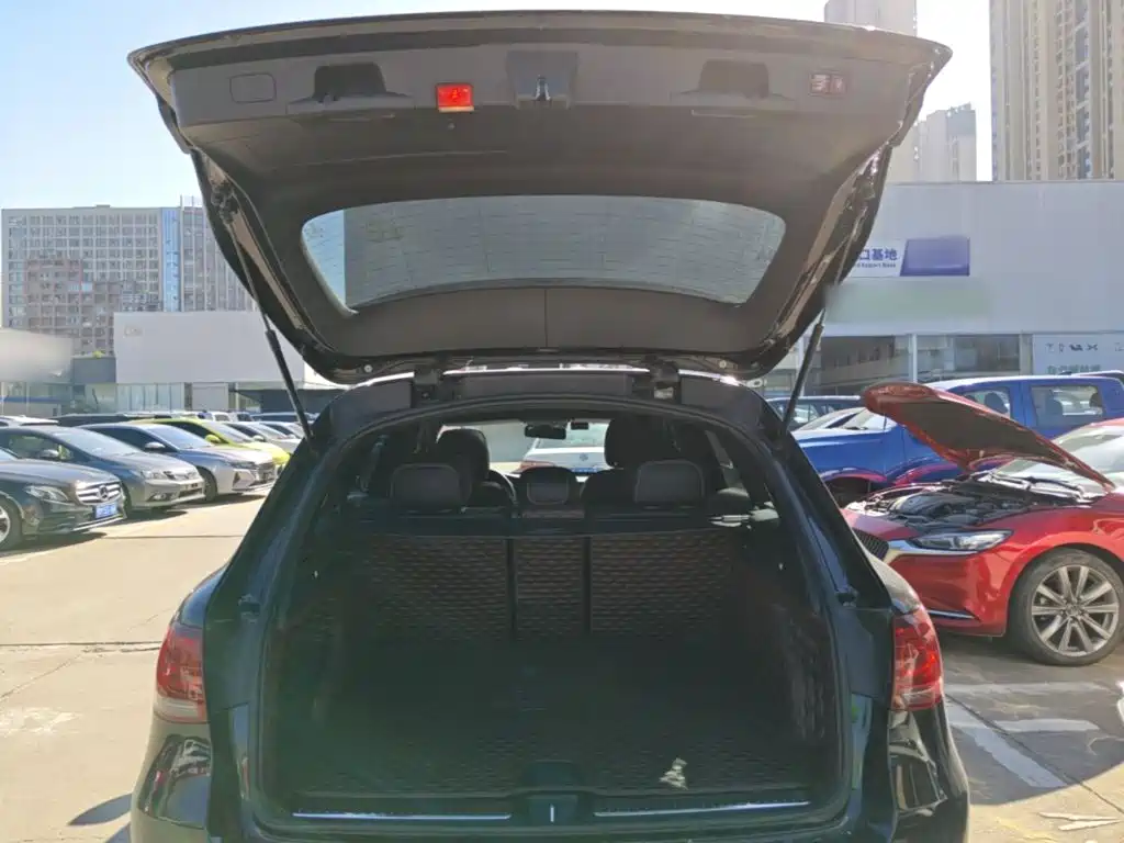 Mercedes-Benz GLC — миниатюра 19