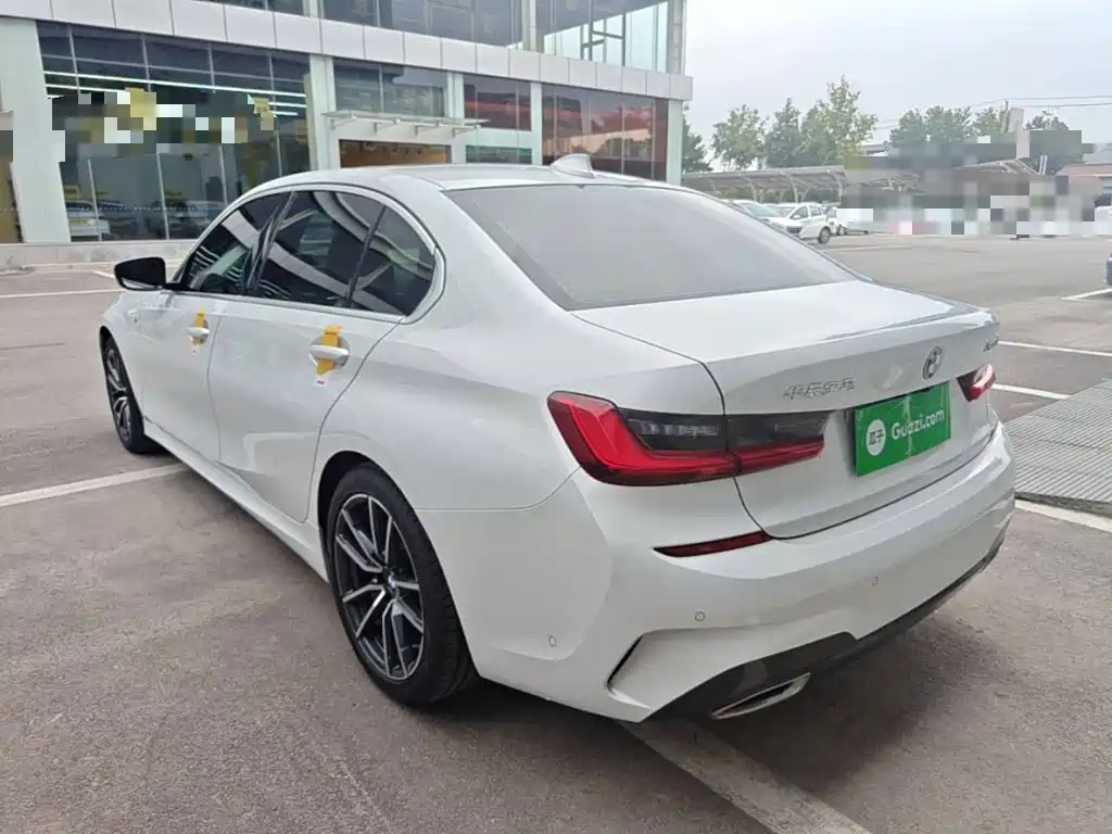 BMW 3 Series — миниатюра 5