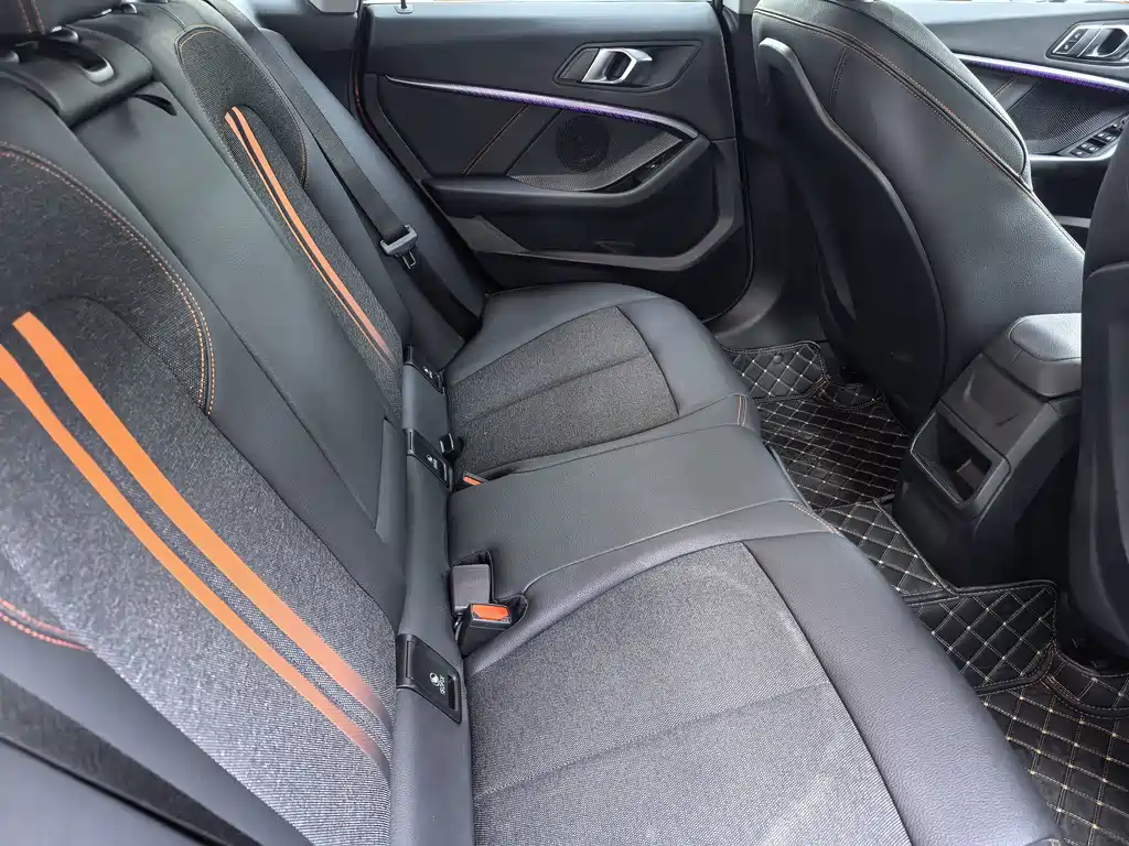 BMW 2 Series (Import) — миниатюра 9