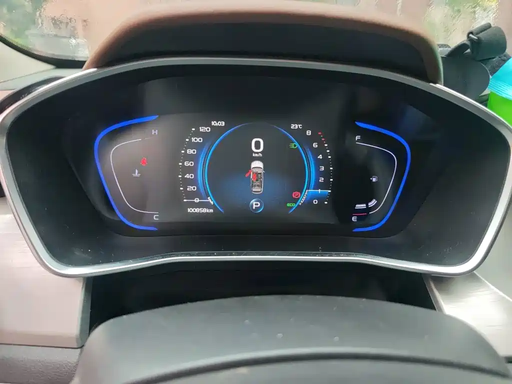 Geely Binyue — миниатюра 12