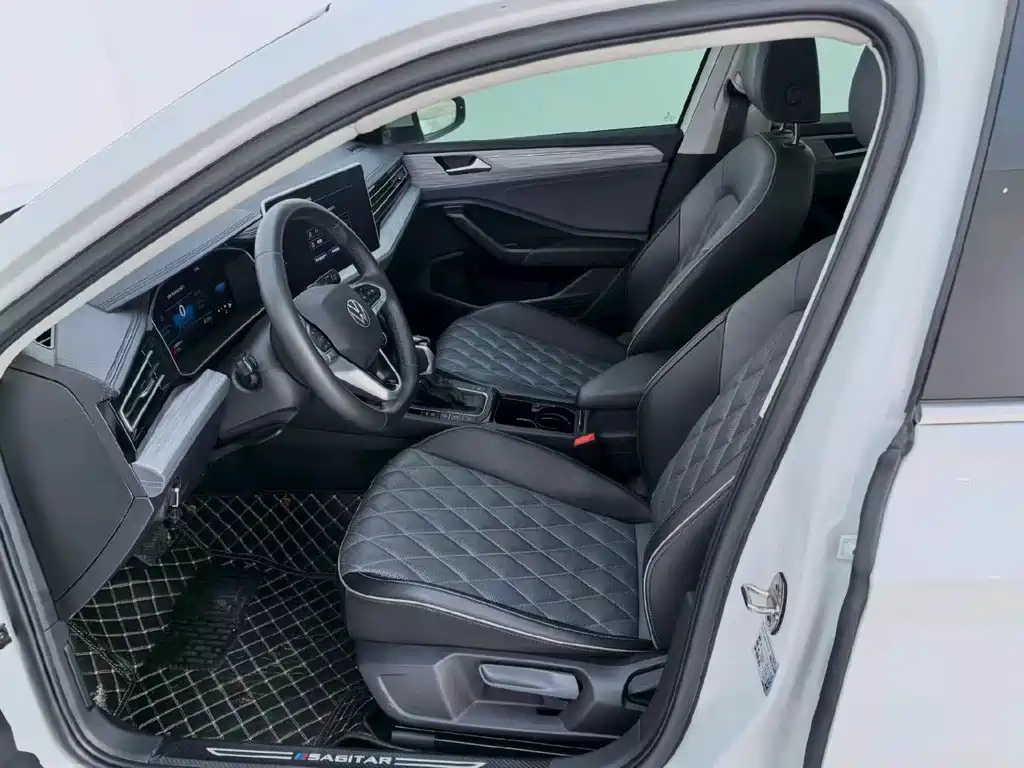Volkswagen Sagitar — миниатюра 5