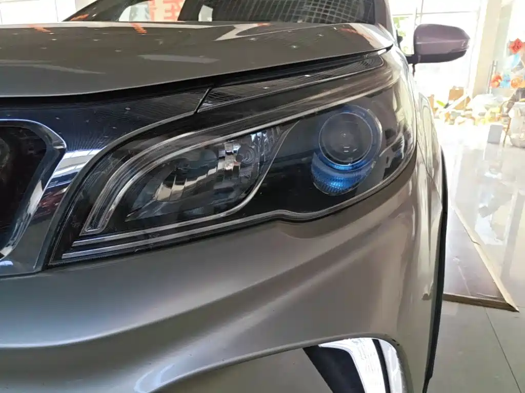Geely Vision X3 — миниатюра 24
