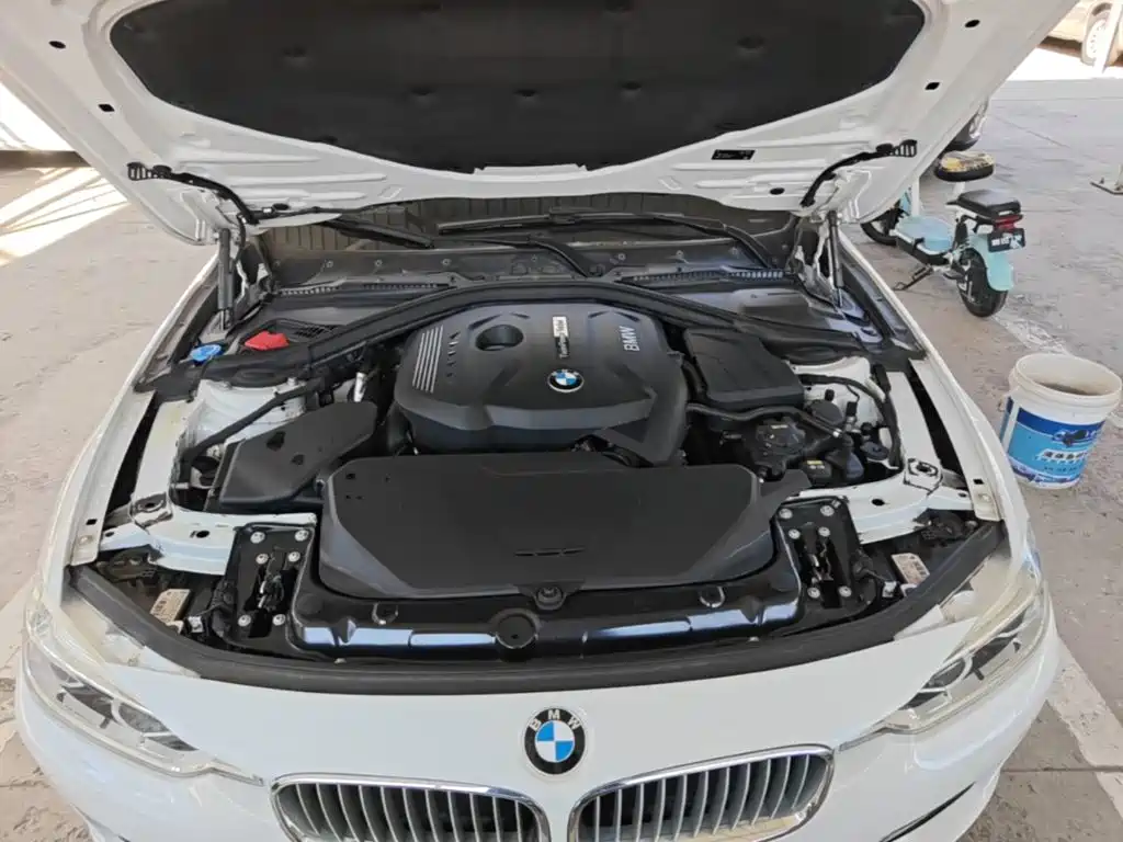 BMW 3 Series — миниатюра 20