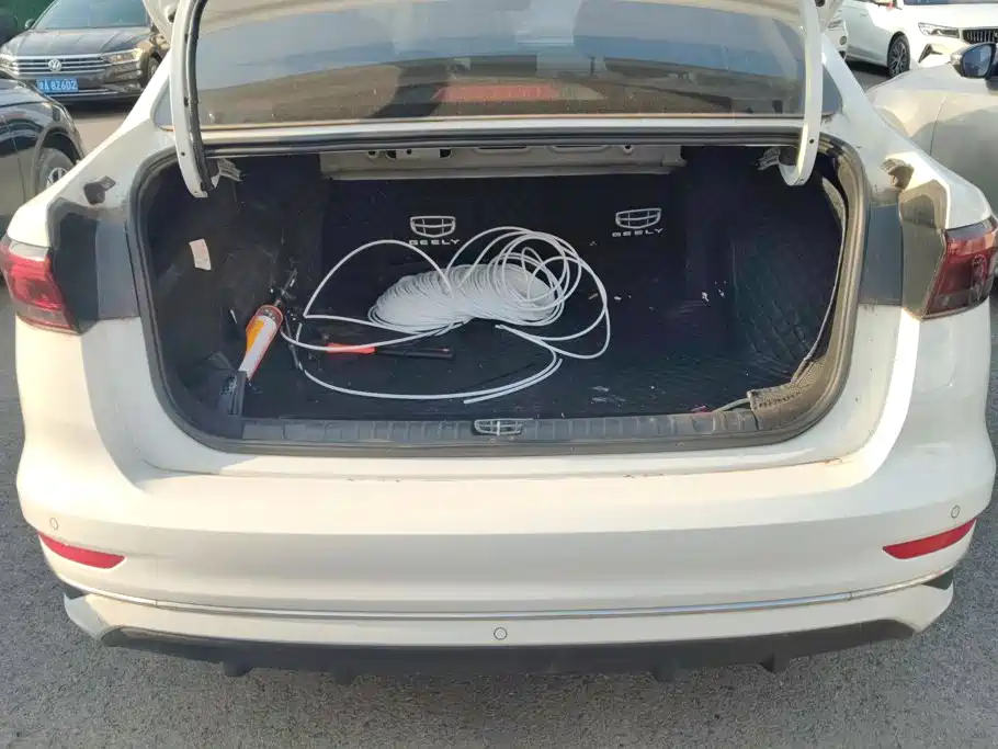 Geely Emgrand — миниатюра 4