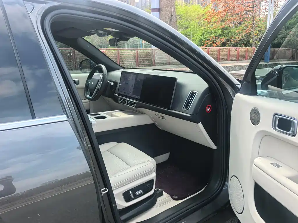 Li Auto IDEAL L7