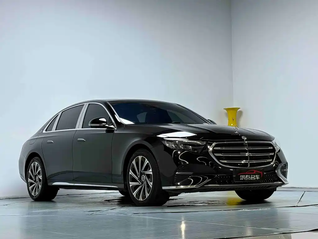 Mercedes-Benz E-Class — миниатюра 4
