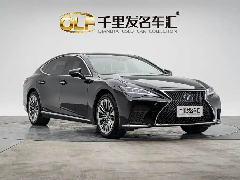 Lexus LS — миниатюра 3
