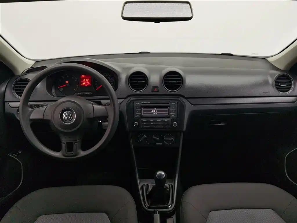 Volkswagen Jetta 2015 1.6L MT Fashion