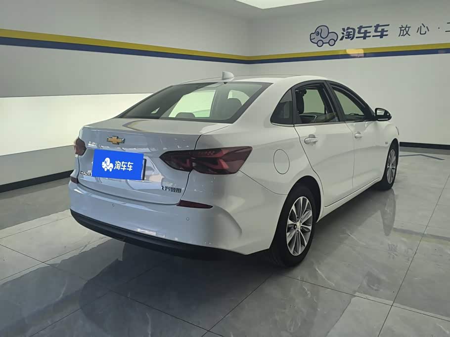 Chevrolet Monza 1.5 л 2021 г. Белый, пробег 22000 км