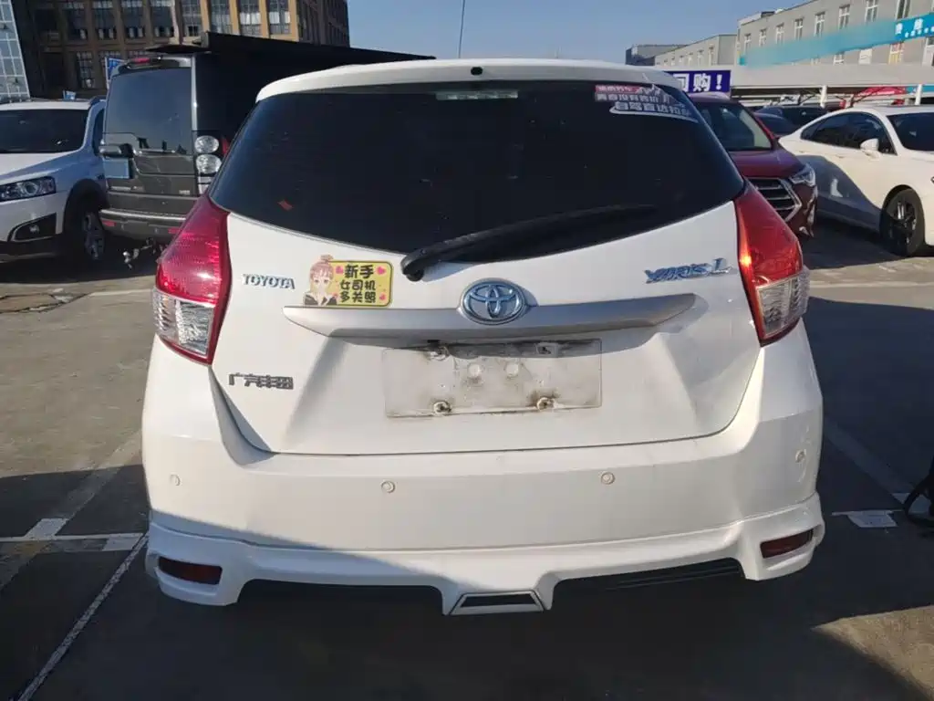 Toyota Yaris L — миниатюра 6