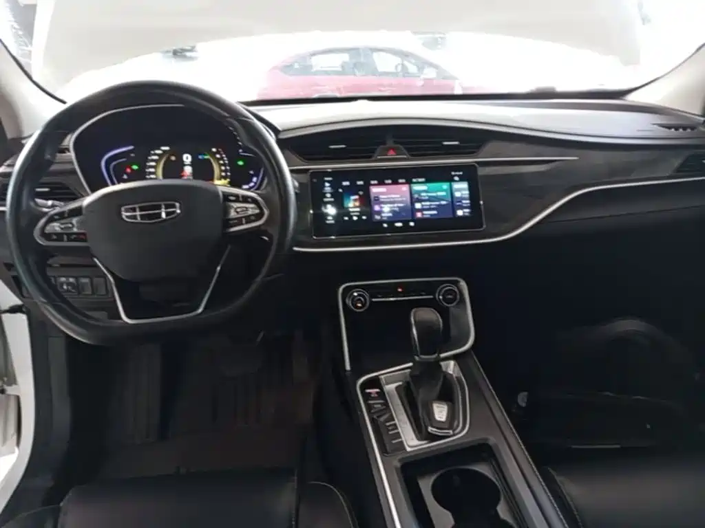 Geely Binrui — миниатюра 10
