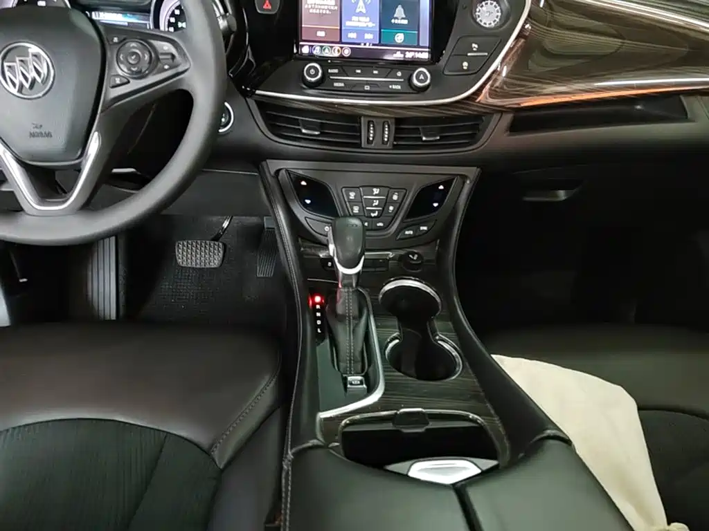 Buick Envision Plus — миниатюра 14