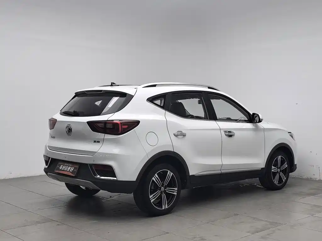 MG ZS — миниатюра 2