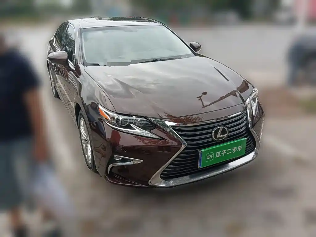 Lexus ES — миниатюра 3
