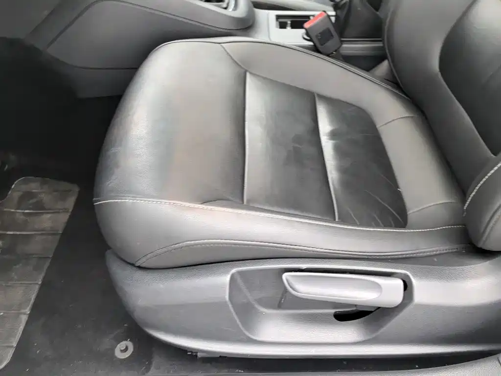 Volkswagen Sagitar — миниатюра 20