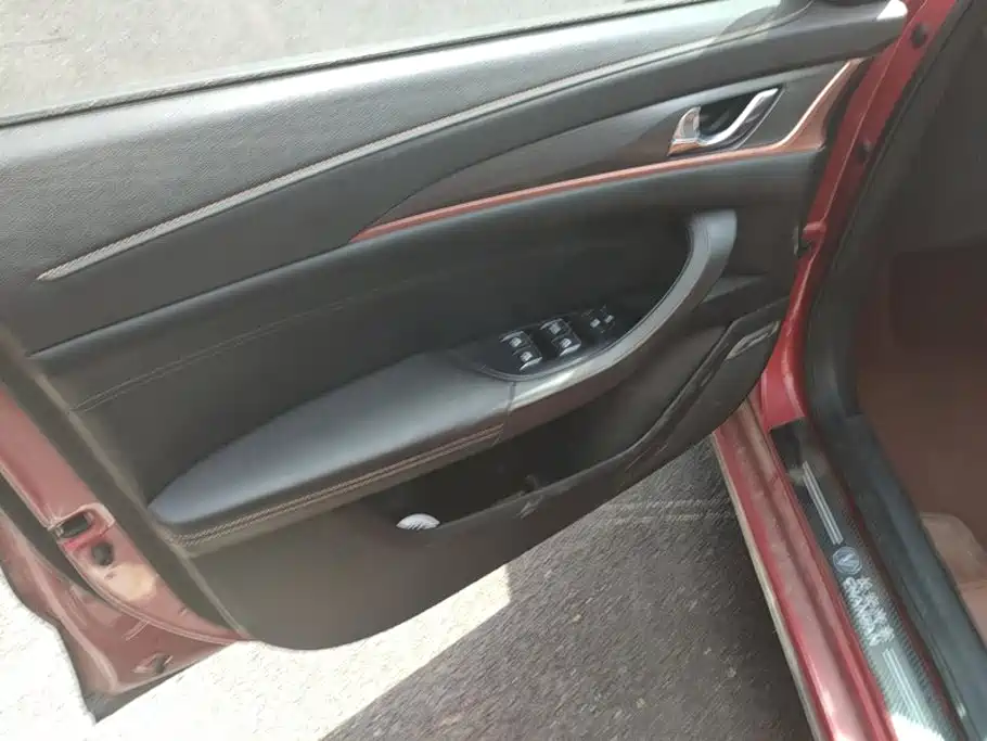 Changan Eado XT — миниатюра 7