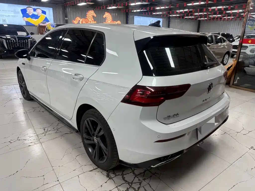 Volkswagen Golf — миниатюра 4