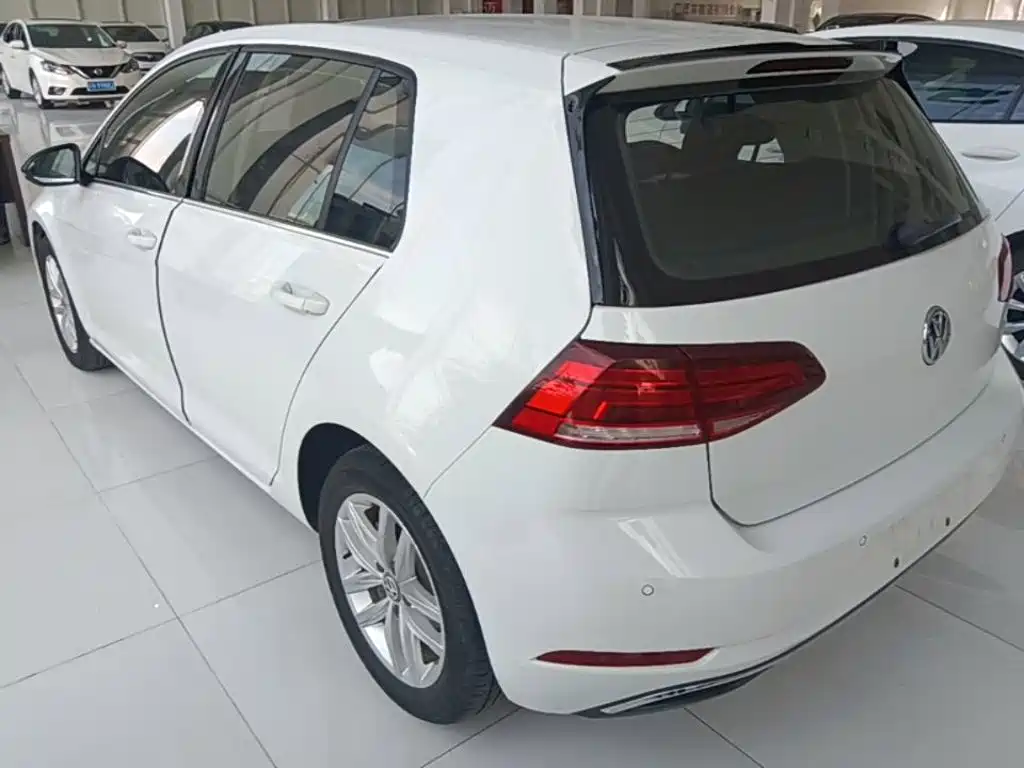 Volkswagen Golf — миниатюра 5