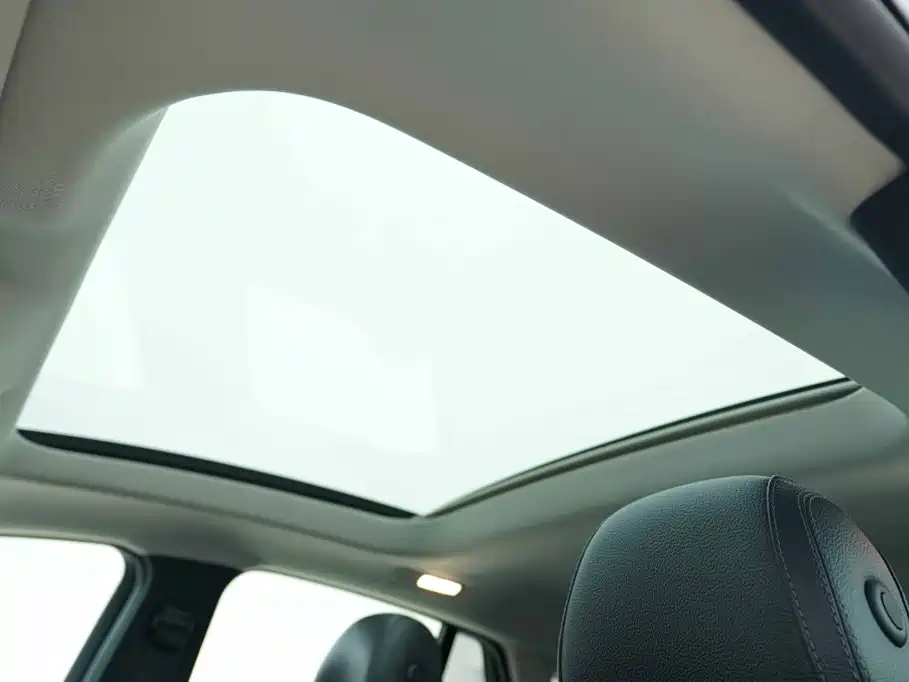 Mercedes-Benz GLE Coupe — миниатюра 10