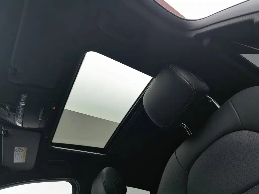 Mercedes-Benz GLC Coupe — миниатюра 14