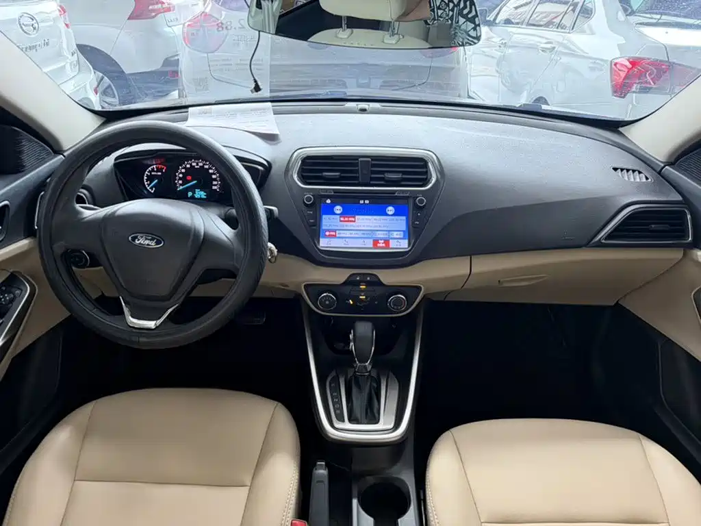 Ford Escort — миниатюра 18