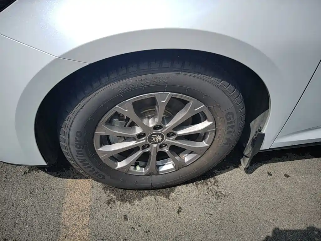 BYD Qin L — миниатюра 23