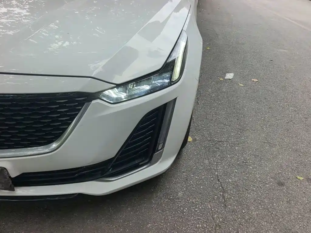 Cadillac CT5 — миниатюра 24