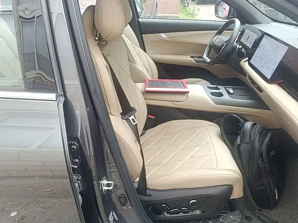 Changan Changan CS75PLUS — миниатюра 25
