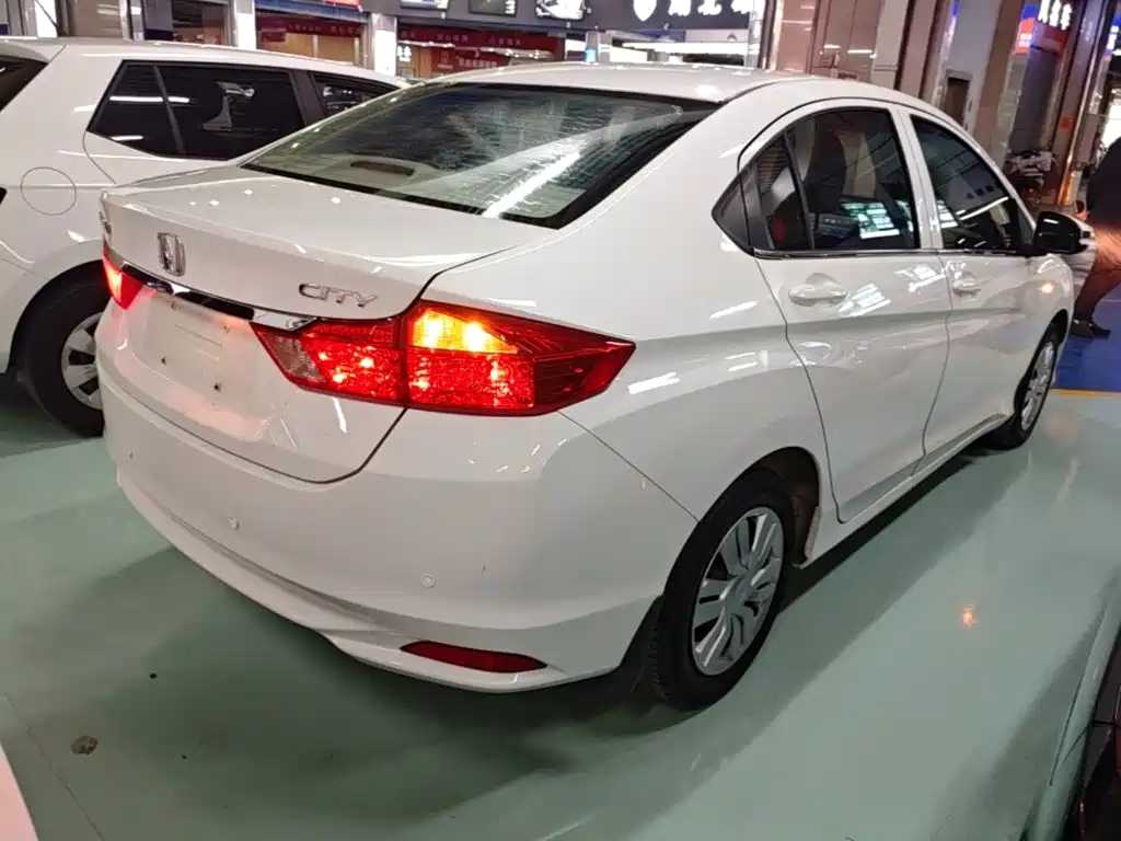 Honda City — миниатюра 7