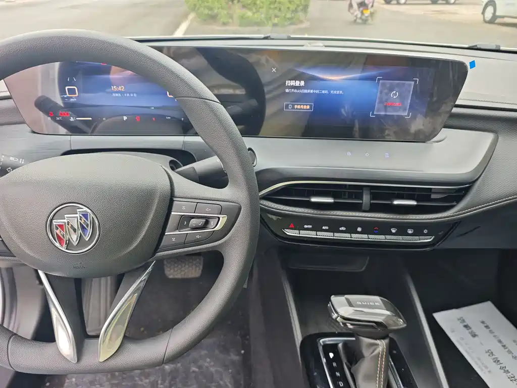 Buick Verano — миниатюра 13