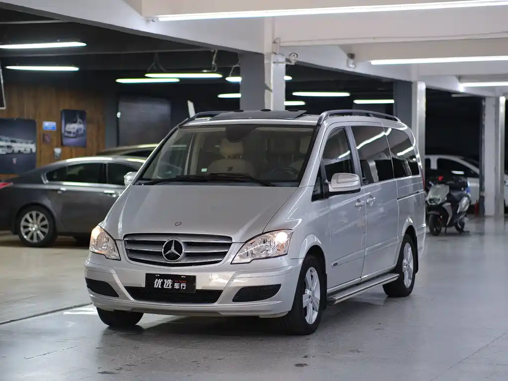 Mercedes-Benz Viano — миниатюра 17