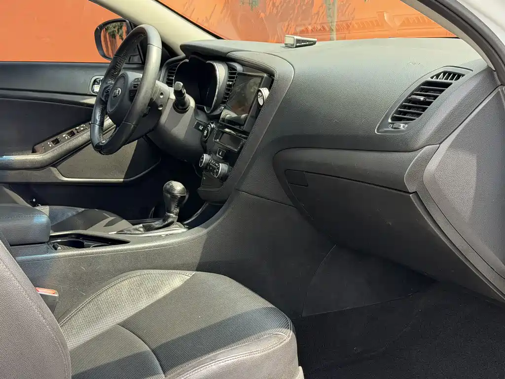 Kia K5 — миниатюра 4