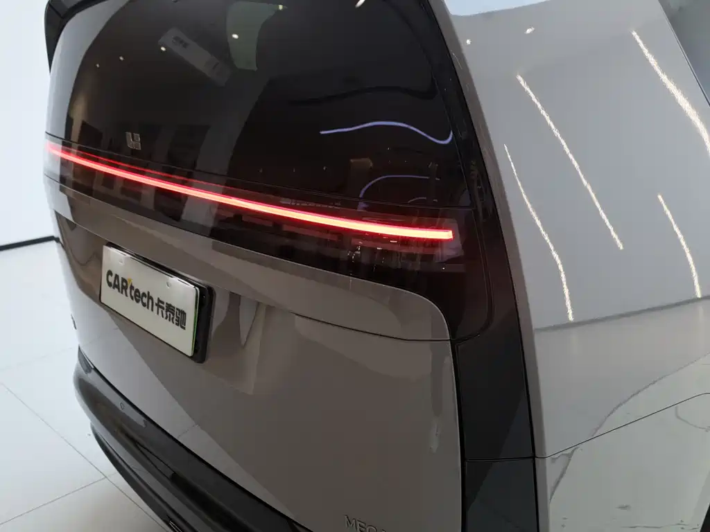 Li Auto Li MEGA — миниатюра 14