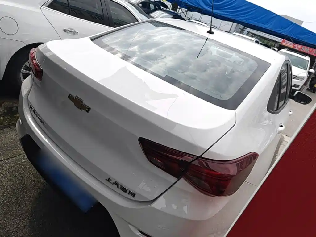 Chevrolet Cavalier — миниатюра 7