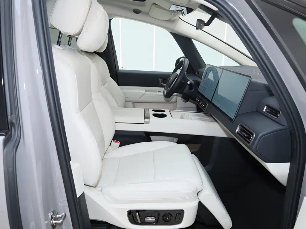 Li Auto Li MEGA — миниатюра 11
