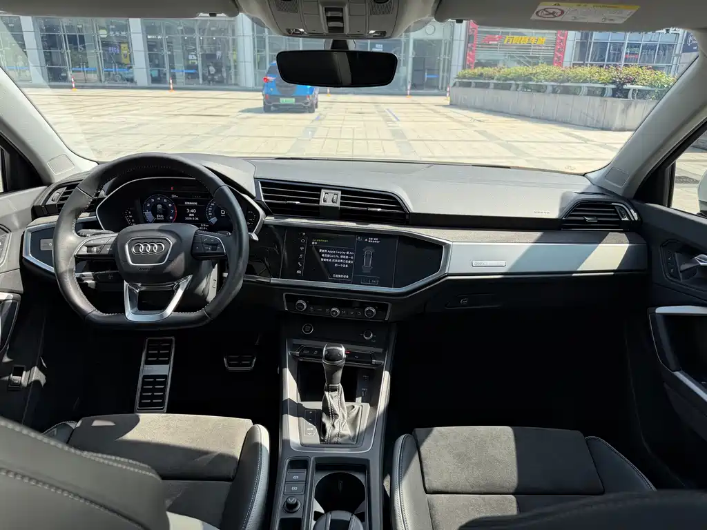 Audi Q3 2022 40 TFSI Fashion