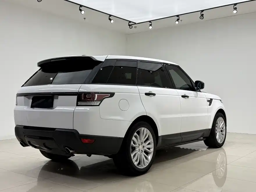 Land Rover Sport — миниатюра 4
