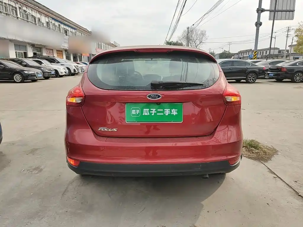 Ford Focus — миниатюра 6