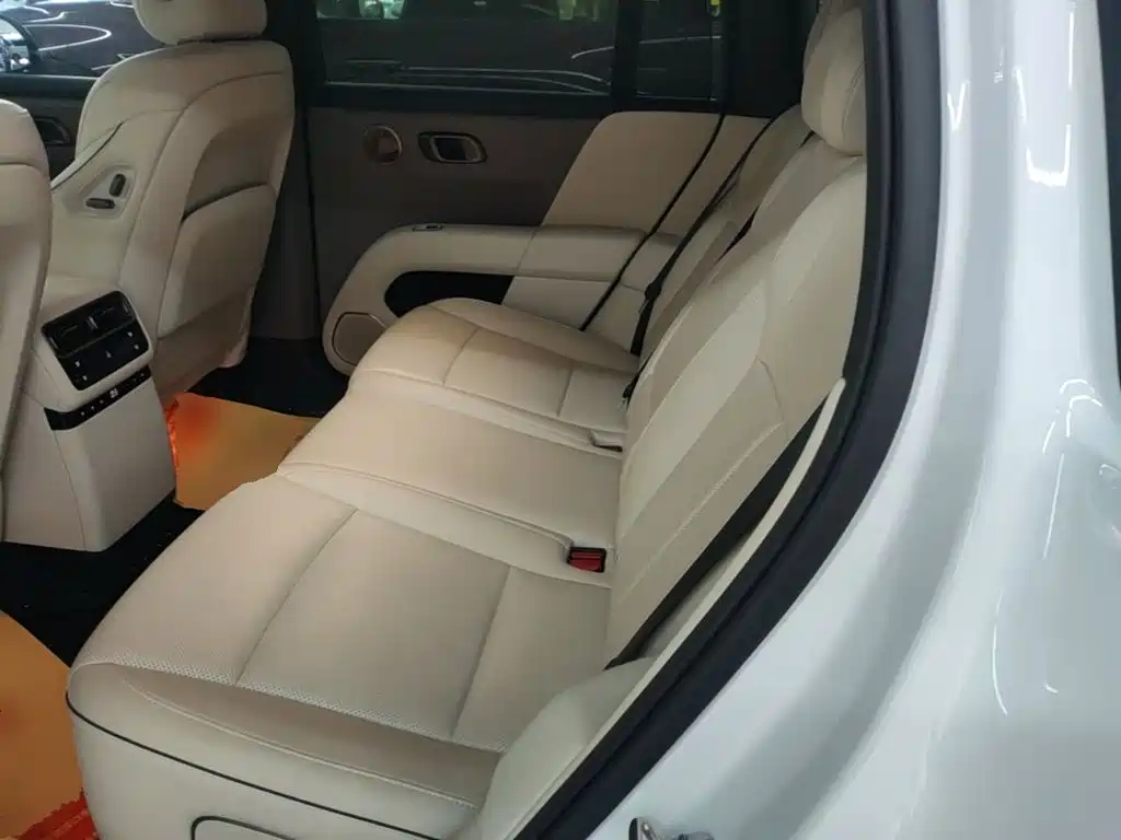 Li Auto Идеальный i6 — миниатюра 17
